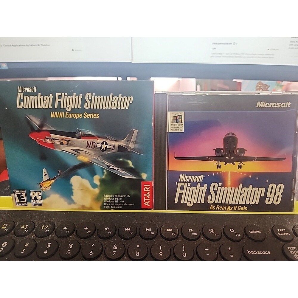 Microsoft Combat Flight Simulator WWII Europe Series PC CD w/ Flight Sim 98